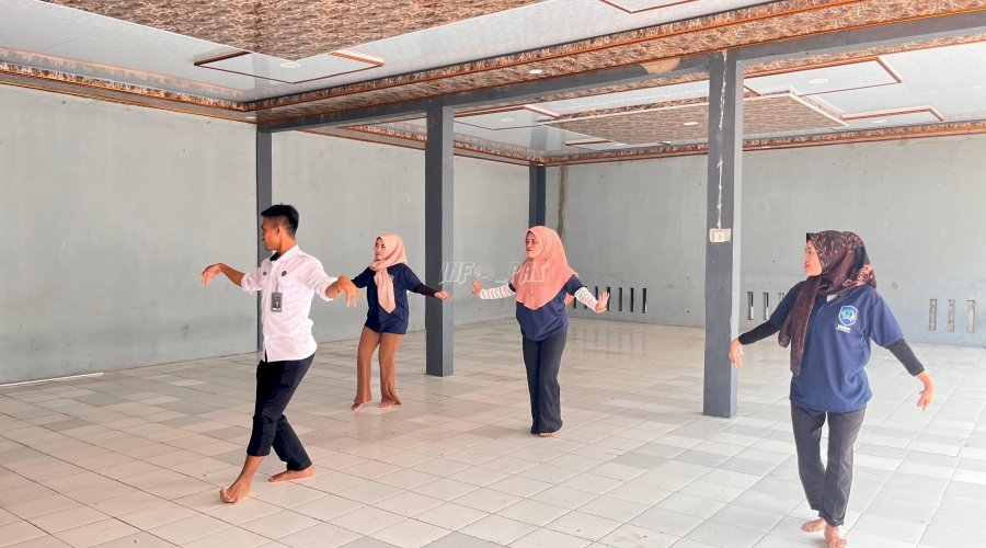 Lestarikan Budaya, Tarian Tradisional Warnai Pembinaan di Lapas Brebes
