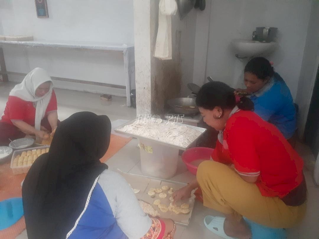 Warga Binaan Lapas Perempuan Ambon Produksi Tempe Mandiri