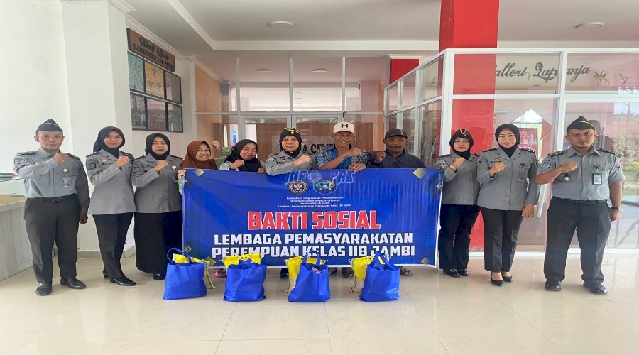Lapas Perempuan Jambi Bagikan Sembako bagi Warga Sekitar Lapas