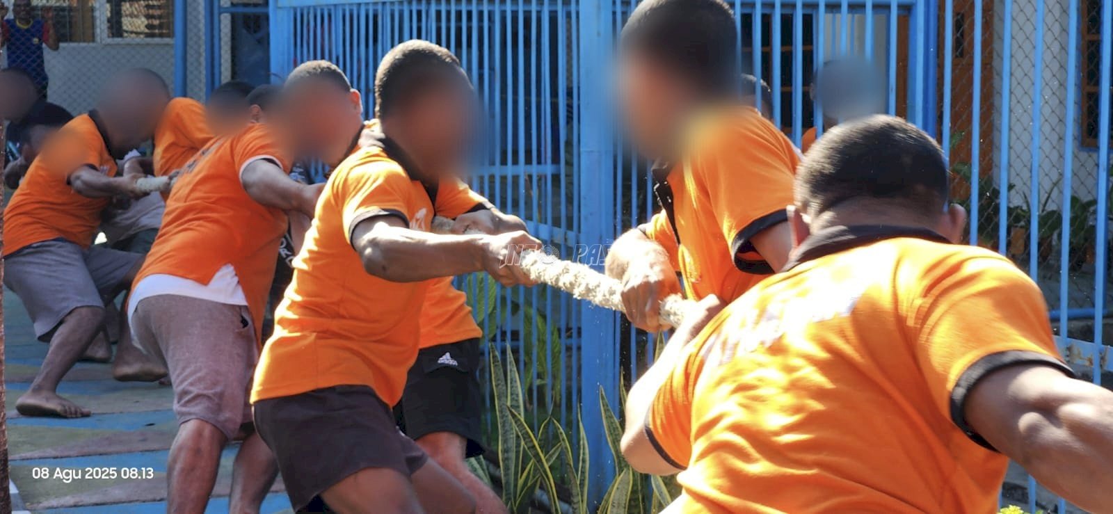 Lewat Tarik Tambang, Lapas Kalabahi Kobarkan Semangat HUT Ke-80 RI