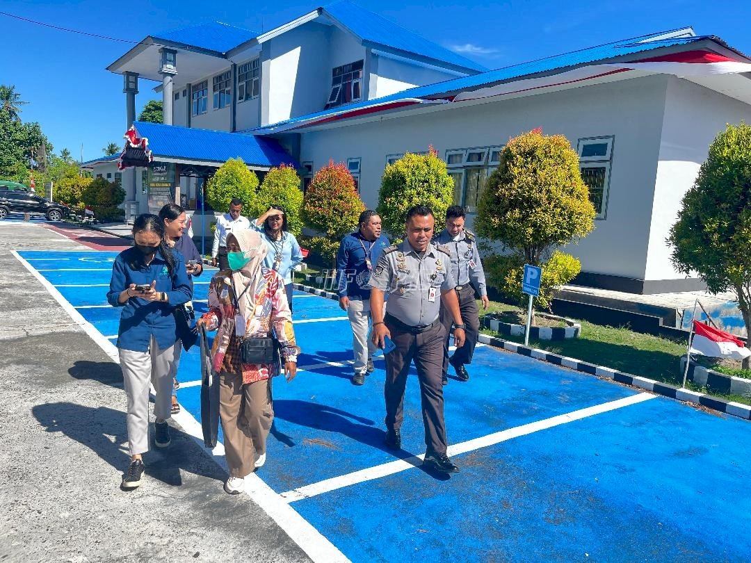 Fasilitasi Kunjungan BPS, Lapas Namlea Dukung Sensus Ekonomi 2026