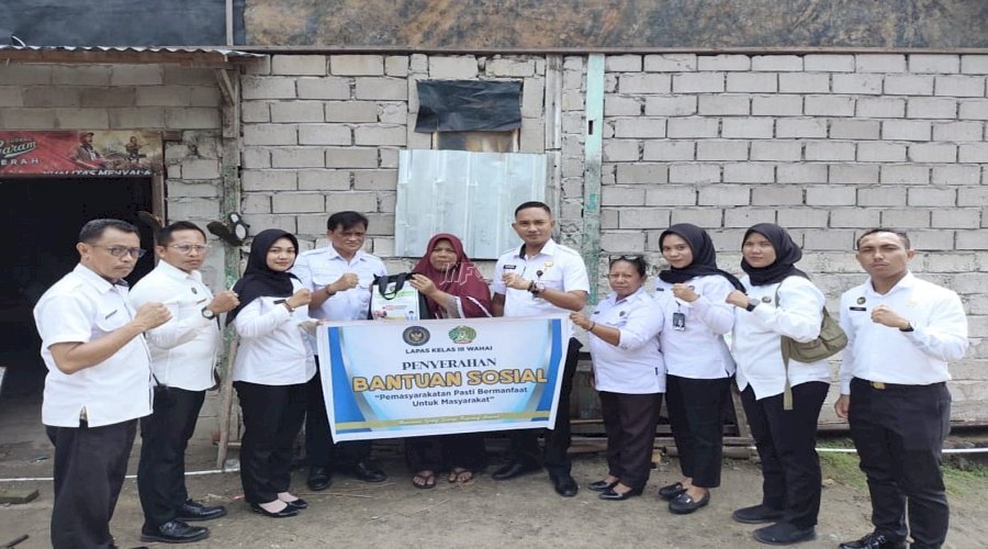Sambut Hari Kemerdekaan, Lapas Wahai Bagikan Bansos 'Merdeka Peduli Sesama' 