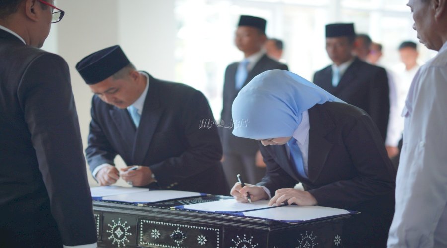 Perkuat Organisasi, Kakanwil Ditjenpas Sulsel Lantik Sembilan Pejabat Nonmanjerial