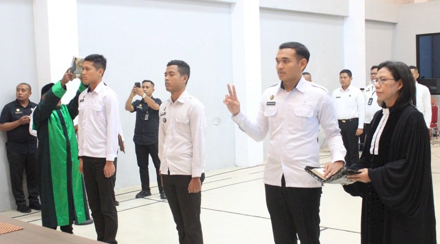 Kakanwil Ditjenpas Maluku Lantik Alumni Poltekpin sebagai JFT PKP