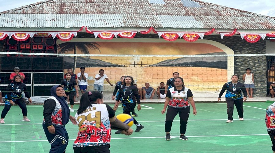 Tim Putri Bapas Ambon Juara I Turnamen Voli di Lingkungan Kanwil Ditjenpas Maluku