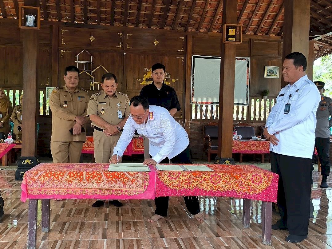 Songsong Pidana Kerja Sosial, Kabapas & Bupati Semarang Tanda Tangani Nota Kesepakatan