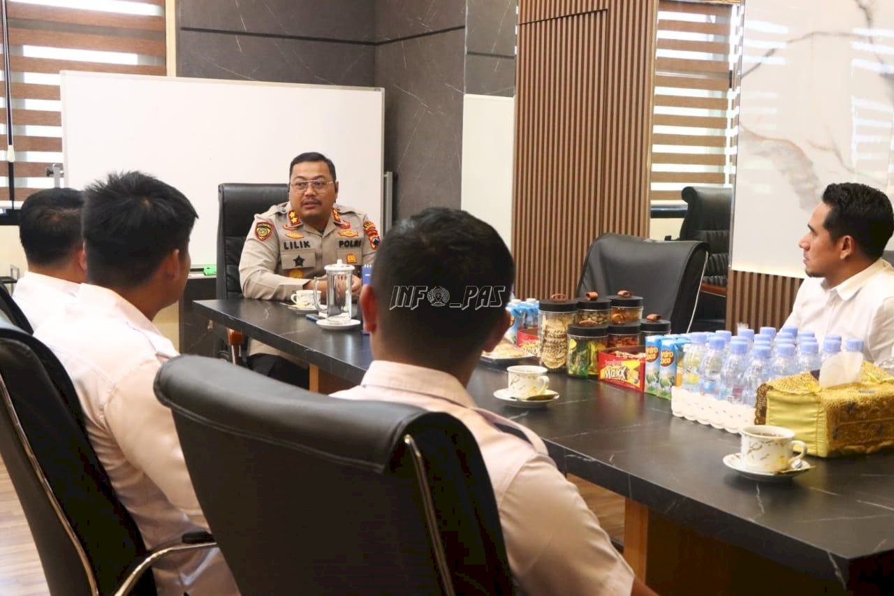 Sambangi Kapolres Baru, Kalapas Brebes Perkuat Sinergi Pengamanan dan Pembinaan