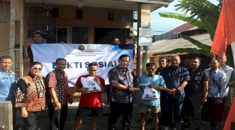 Semarakkan HUT ke-80 RI, Kanwil Ditjenpas Kalsel Gelar Baksos ‘Merdeka Peduli Sesama‘