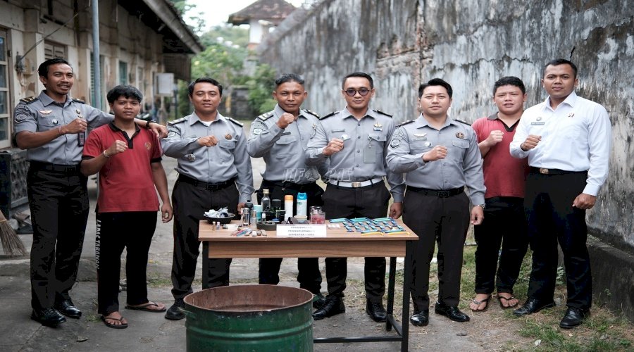Lapas Tabanan Musnahkan Barang Hasil Razia Semester I Tahun 2025