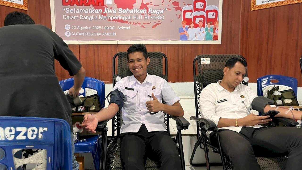 Peduli Sesama, Kanwil Ditjenpas Maluku Gandeng PMI Gelar Donor Darah