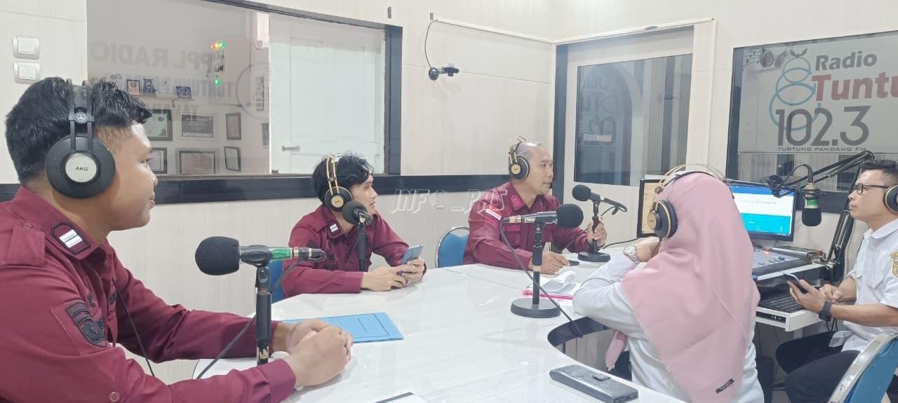 Rutan Pelaihari Sosialisasikan Pembinaan lewat Talkshow Radio Tuntung Pandang
