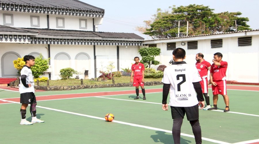 Final Pertandingan Futsal Warga Binaan Lapas Madiun Berlangsung Meriah