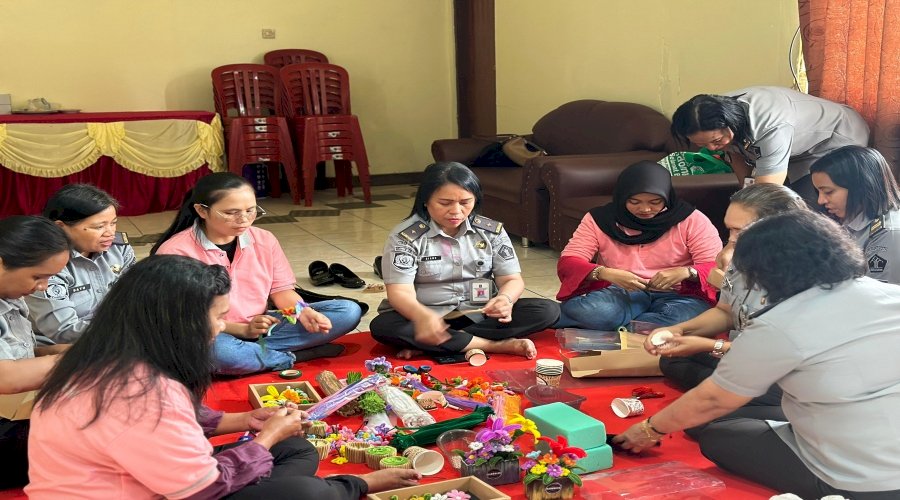 Klien Bapas Ambon Kembangkan Keterampilan melalui Pelatihan Mercy Pipe Cleaner