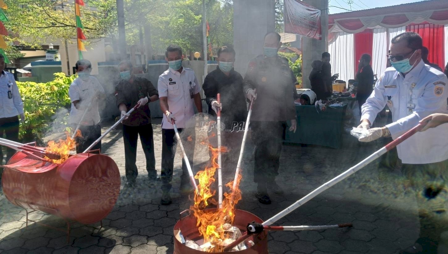 Hadiri Pemusnahan Barang Bukti, Lapas Brebes Tegas Dukung Pemberantasan Narkoba