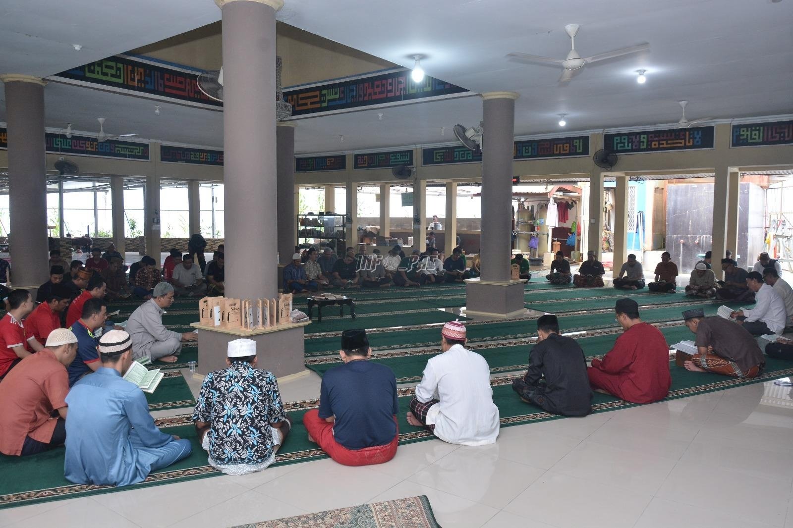 Yasinan Rutin Perkuat Pembinaan Spiritual di Lapas Narkotika Muara Sabak