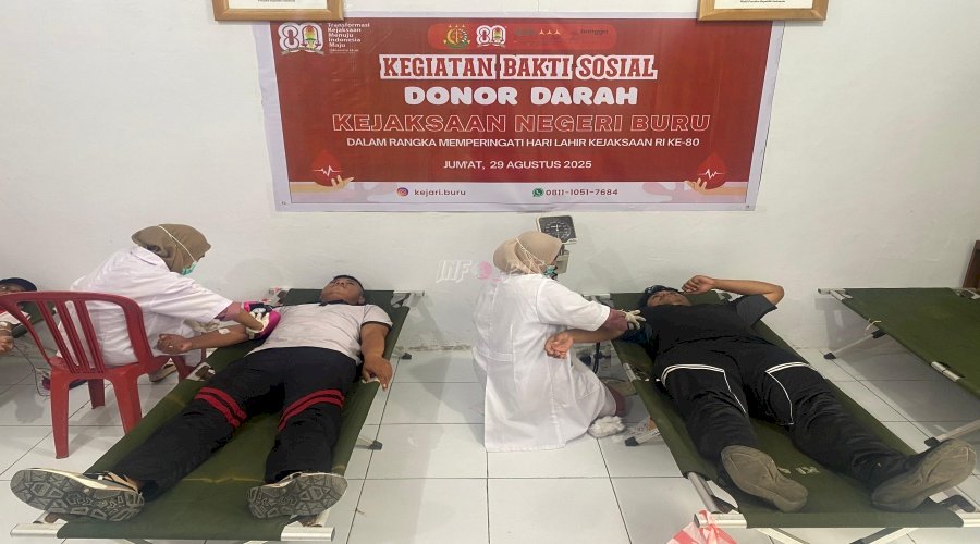Harlah Ke-80 Kejaksaan, Petugas Lapas Namlea Ikut Baksos Donor Darah