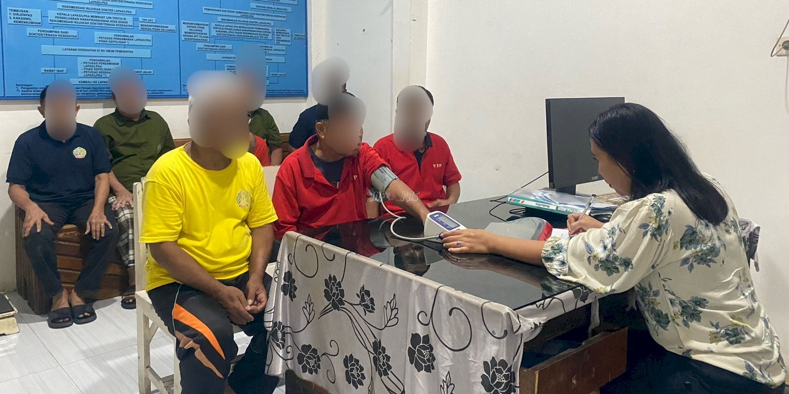 Dukung Gizi Seimbang, Warga Binaan Lansia Rutan Palu Terima Makanan Tambahan