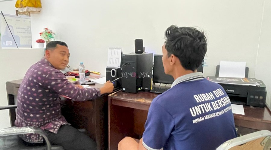 Asesor Lapas Narkotika Bangli Lakukan Asesmen Awal bagi Calon Peserta Rehabilitasi di Rutan Bangli