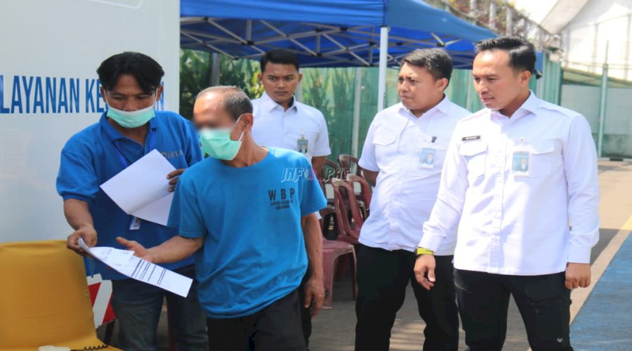 Kalapas Cibinong Pantau Langsung Rontgen Dada Massal Deteksi TBC