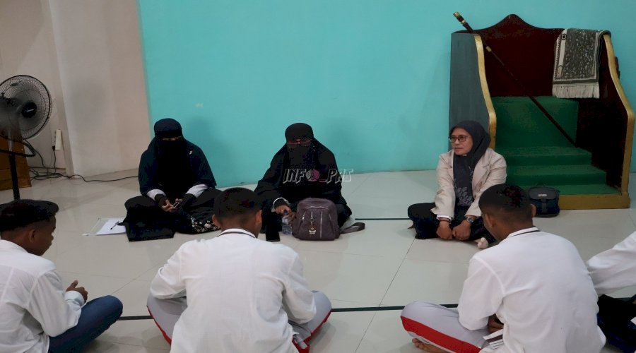 Anak Binaan LPKA Ambon Tingkatkan Takwa dengan Ceramah Rohani
