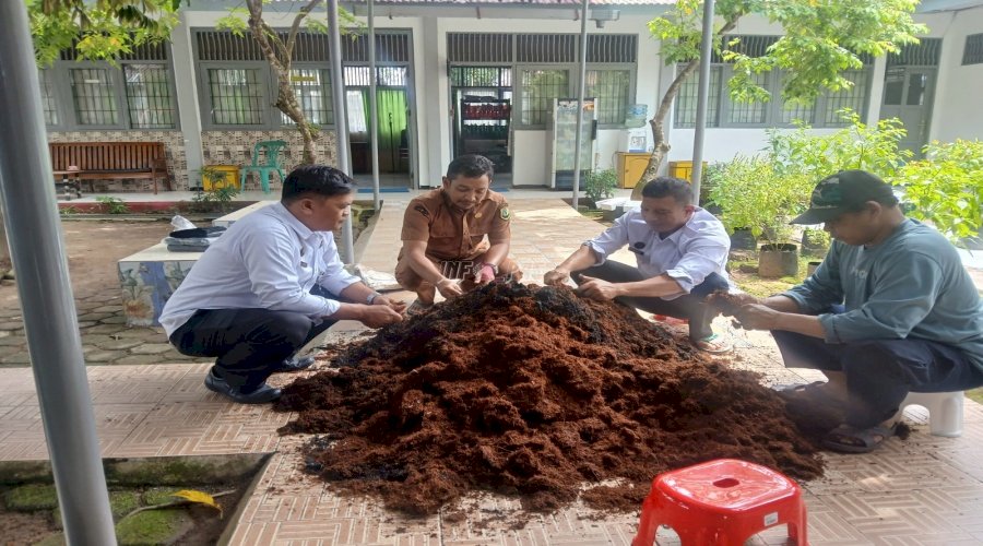 Kolaborasi Bapas Amuntai dan PPL, Transfer Ilmu Tanam Cabai bagi Klien Pemasyarakatan