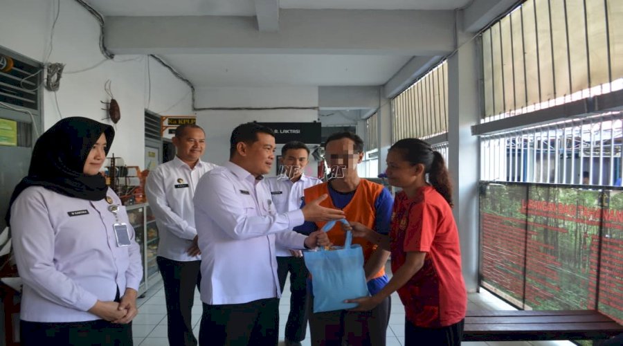Wujud Nyata Peduli Sesama, Lapas Kendal Salurkan Bantuan Sosial