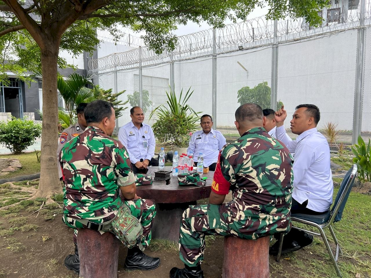 Perkuat Sinergi, Lapas Pemuda Madiun Terima Patroli Sambang TNI-Polri