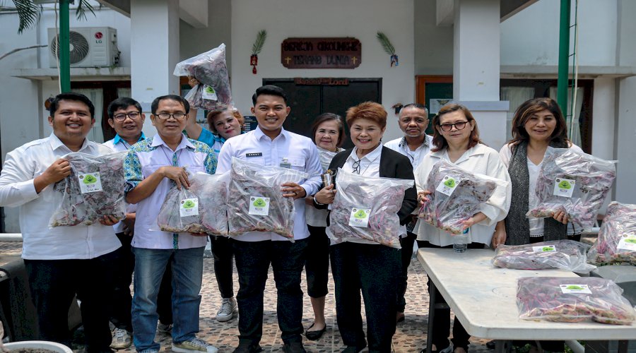 Bayam Merah Hidroponik Lapas Cibinong Diborong GPIB Trinitas dan Yayasan YAKINLAH 