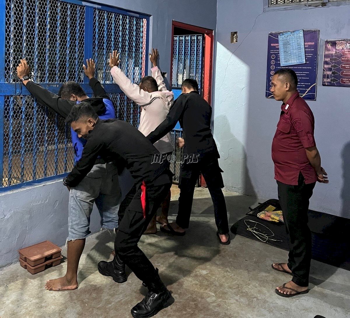 Pastikan Lingkungan Aman, Lapas Saumlaki Intensifkan Razia Blok Hunian Malam Hari