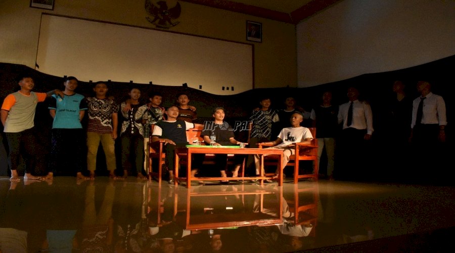 ‘Cahaya Belum Padam’, Drama Musikal Warga Binaan Lapas Cilacap Bawa Pesan Harapan