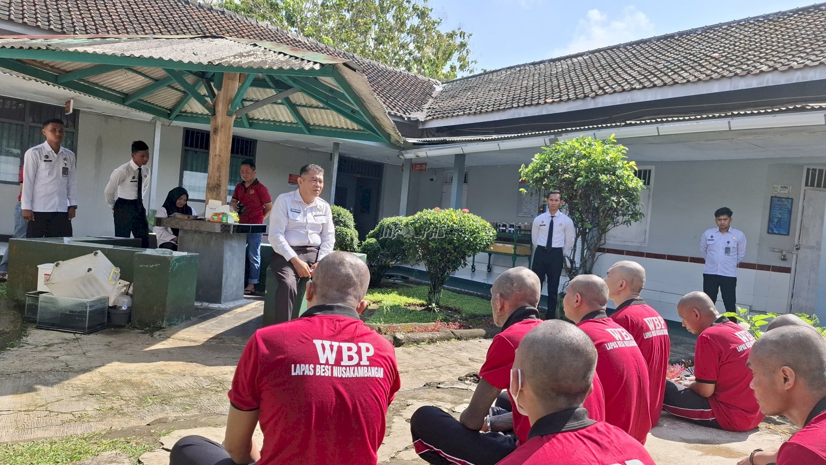 Lapas Besi Terima Delapan Warga Binaan Baru, Kalapas Tekankan Disiplin dan Pembinaan
