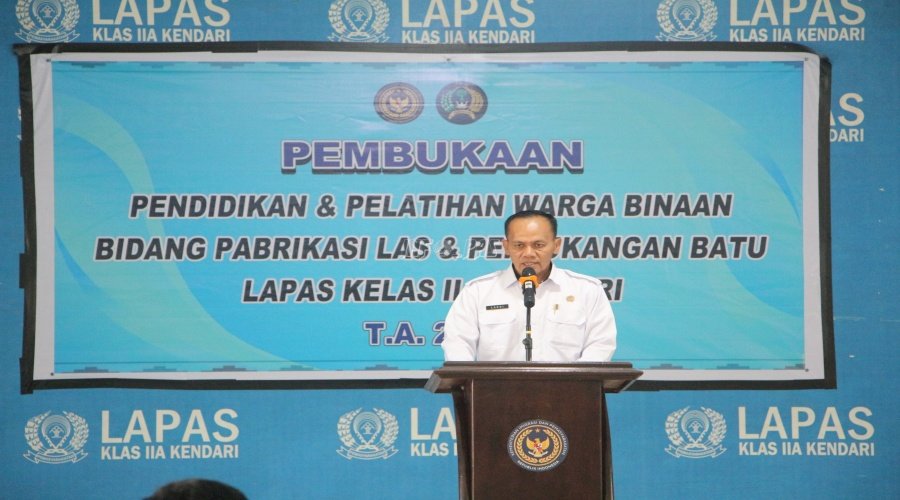 Buka Pelatihan di Lapas Kendari, Kakanwil Ditjenpas Sultra Tekankan Pentingnya Keterampilan bagi Warga Binaan  