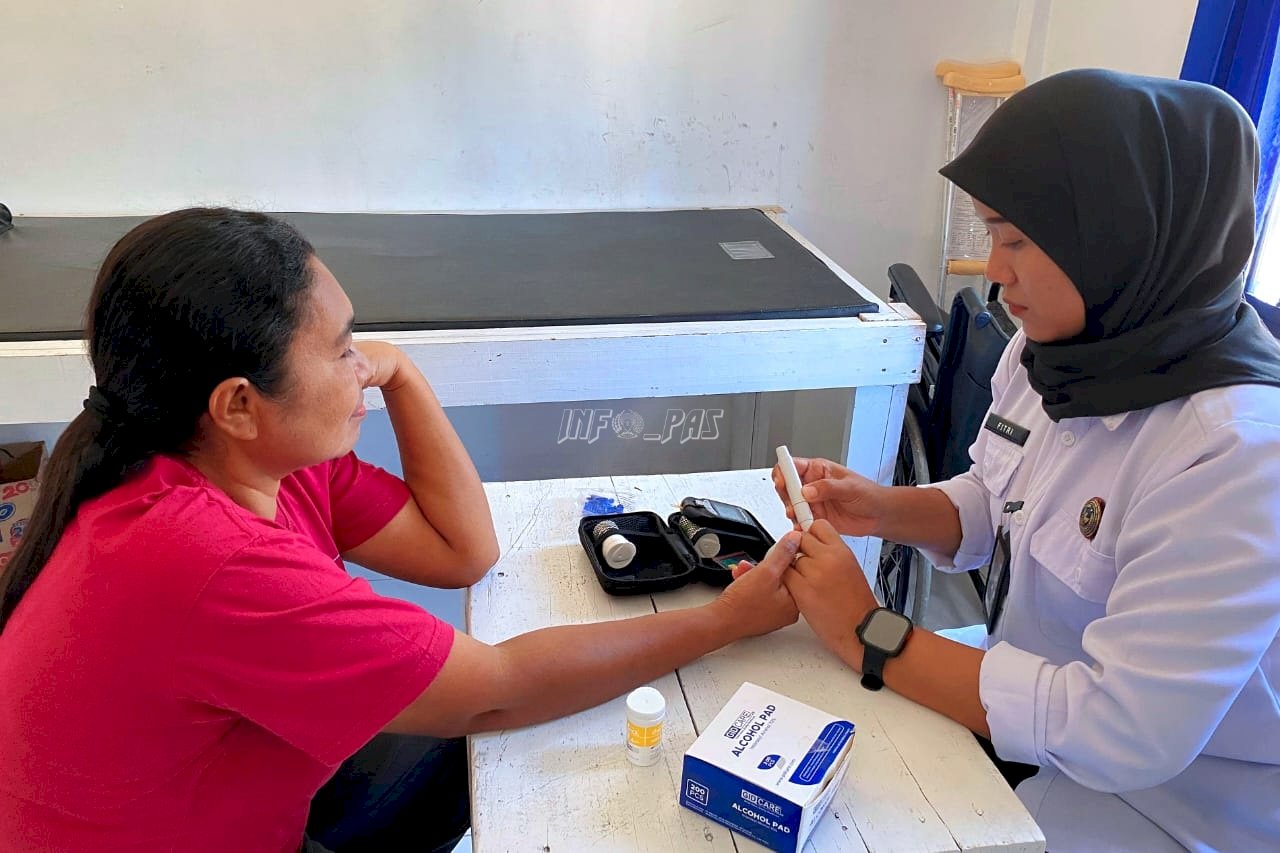Lapas Wahai Gelar Cek Kesehatan Gratis, Wujudkan Pelayanan Humanis bagi Pengunjung