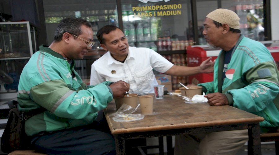 Lapas Madiun Ajak Masyarakat dan Ojek Online Nikmati Makan Bergizi Gratis