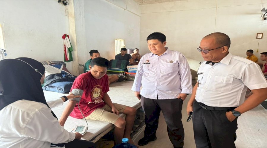 Kontrol Kesehatan Keliling, Upaya Lapas Narkotika Muara Sabak Tingkatkan Kesehatan Warga Binaan
