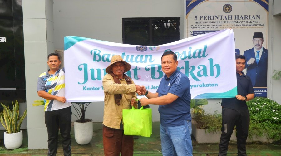 Kanwil Ditjenpas Kalsel Hadirkan Kebahagiaan lewat Bansos