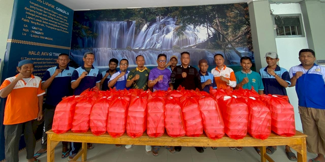 Jumat Berkah, Lapas Luwuk Salurkan 422 Box Makanan dari Donatur kepada Warga Binaan