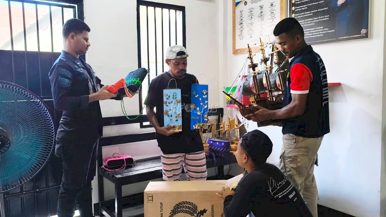 Produk Karya Warga Binaan Lapas Wahai Siap Ramaikan Pameran  Masohi Expo 2025