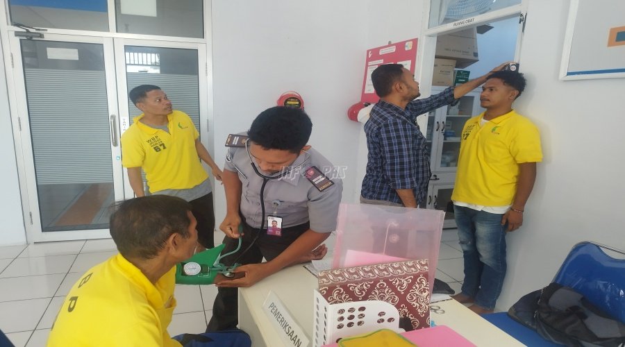 Deteksi Dini Penyakit Musiman, Lapas Namlea dan Puskesmas Sawa Pantau Kesehatan Warga Binaan
