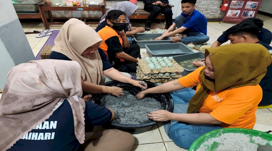 Telur Asin Rutan Pelaihari, Produk Warga Binaan yang Terus Berkembang