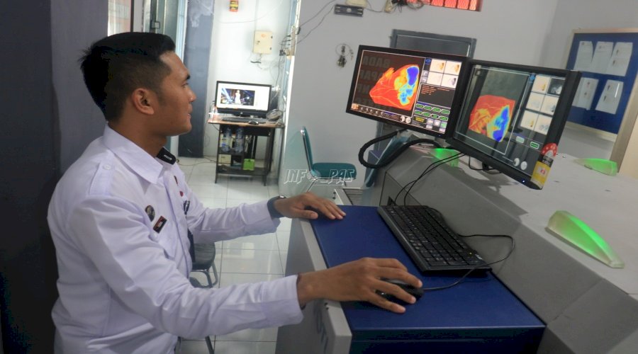 Maksimalkan Keamanan, Pemeriksaan Barang Kunjungan Lapas Pemuda Madiun Wajib lewat X-Ray