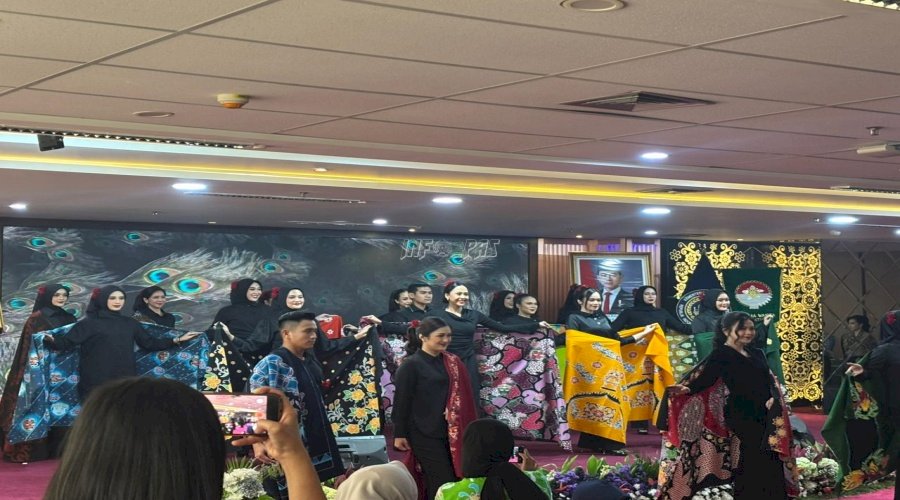 Lapas Cipinang Hadirkan Batik Lintas Lima di Panggung DWP Kemenimipas