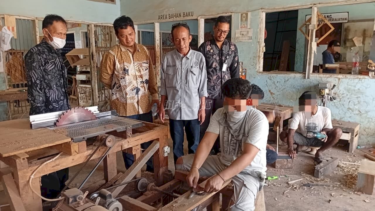 Penuhi Hak Warga Binaan, Lapas Tolitoli Terima Kunjungan Wasmat PN Tolitoli