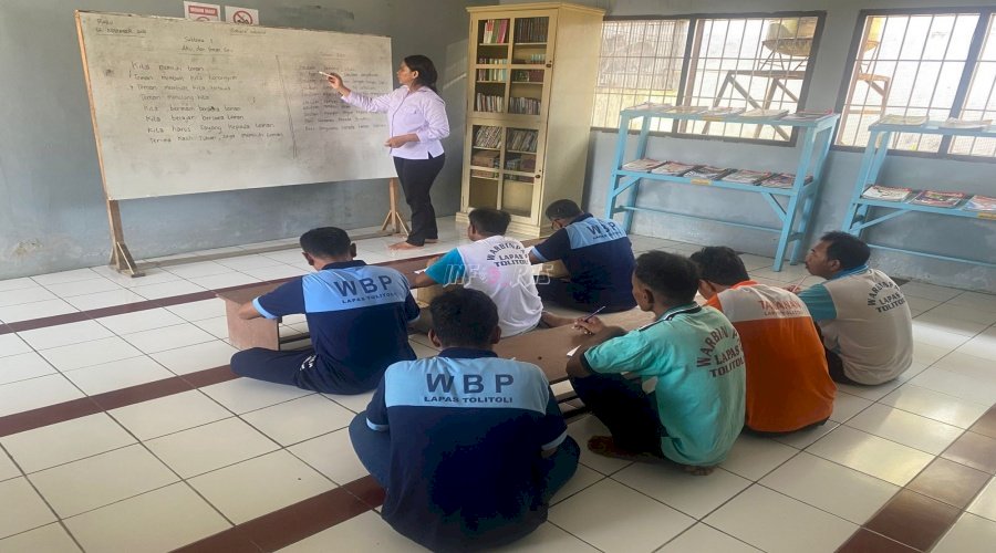 Warga Binaan Lapas Tolitoli Jalani Program Pemberantasan Buta Aksara