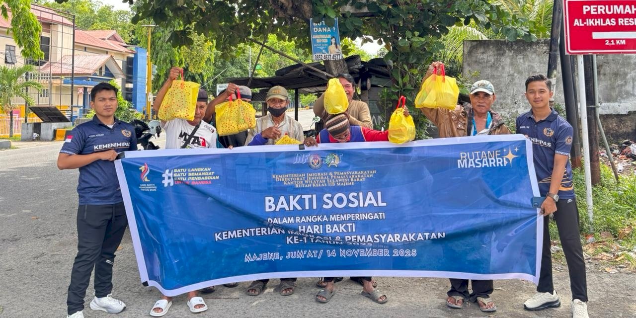 Peringati Hari Bakti Kemenimipas, Rutan Majene Bagikan Paket Makanan dan Sembako