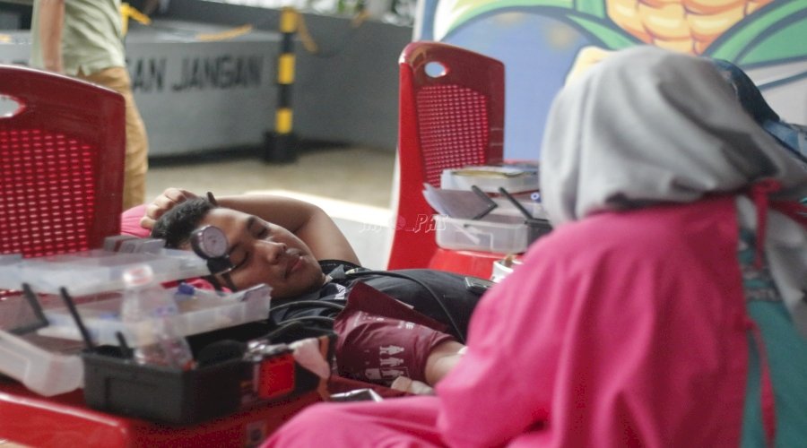 Lapas Takalar Sukseskan Donor Darah dan Pemeriksaan Kesehatan Gratis bagi Warga Binaan dan Masyarakat 