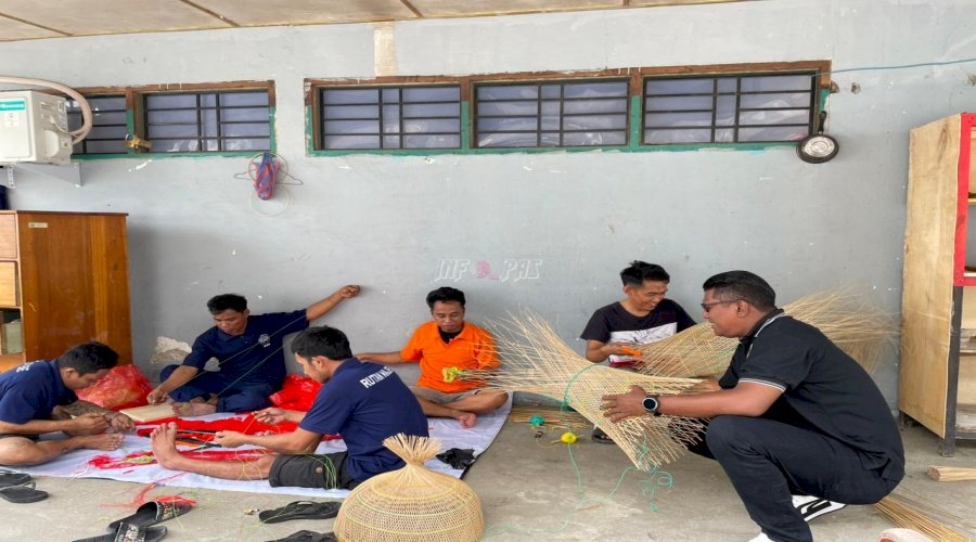  Tingkatkan Kreativitas dan Produktivitas, Warga Binaan Rutan  Majene Hasilkan Produk UMKM