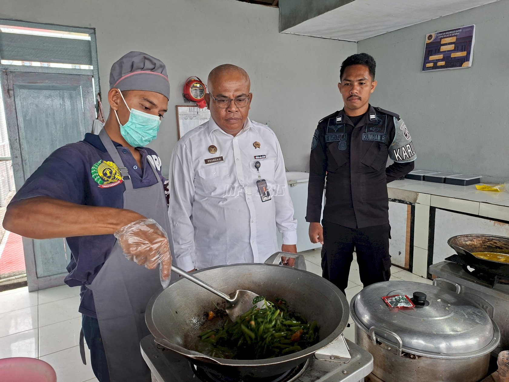 Kalapas Saparua Pantau Dapur, Pastikan Layanan Makan Sesuai Standar