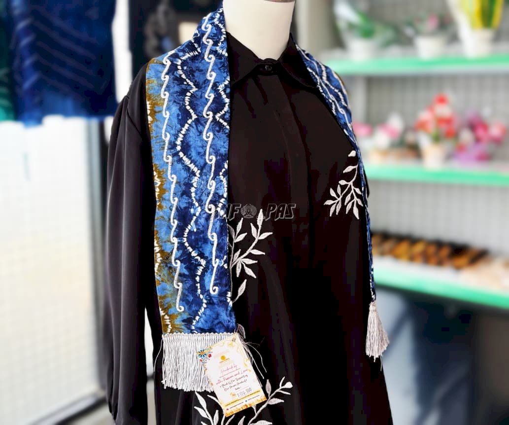 Asah Kreativitas, Warga Binaan Lapas Perempuan Martapura Produksi Syal Sasirangan