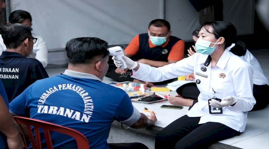 Upaya Preventif, Lapas Tabanan Intensifkan Pemeriksaan Kesehatan di Blok Hunian